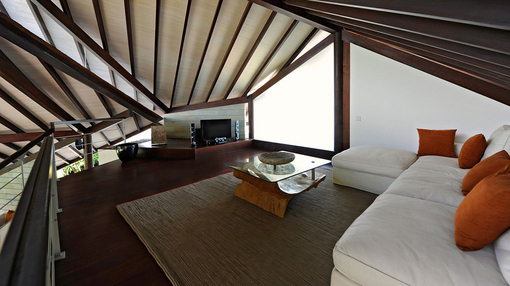 The Layar - 2 bedroom - Media room sofa